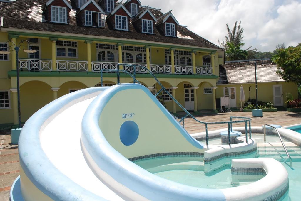 Apartments - Sandcastles Resort Ocho Rios