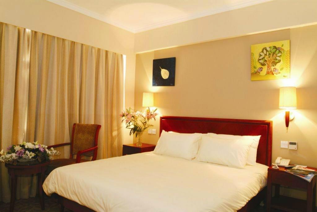 GreenTree Inn BeiJing Haidian District Shijingshan Amusement Park Bajiao East Street Express Hotel