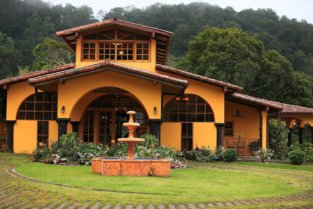 Los Establos Boutique Hotel