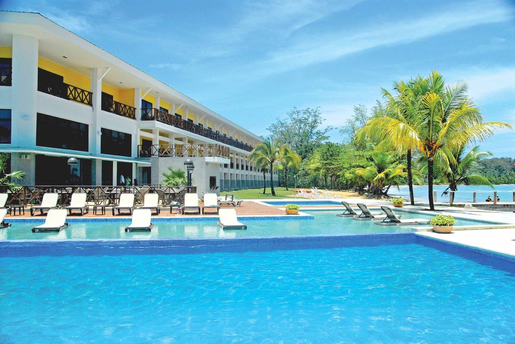 Playa Tortuga Hotel And Beach Resort