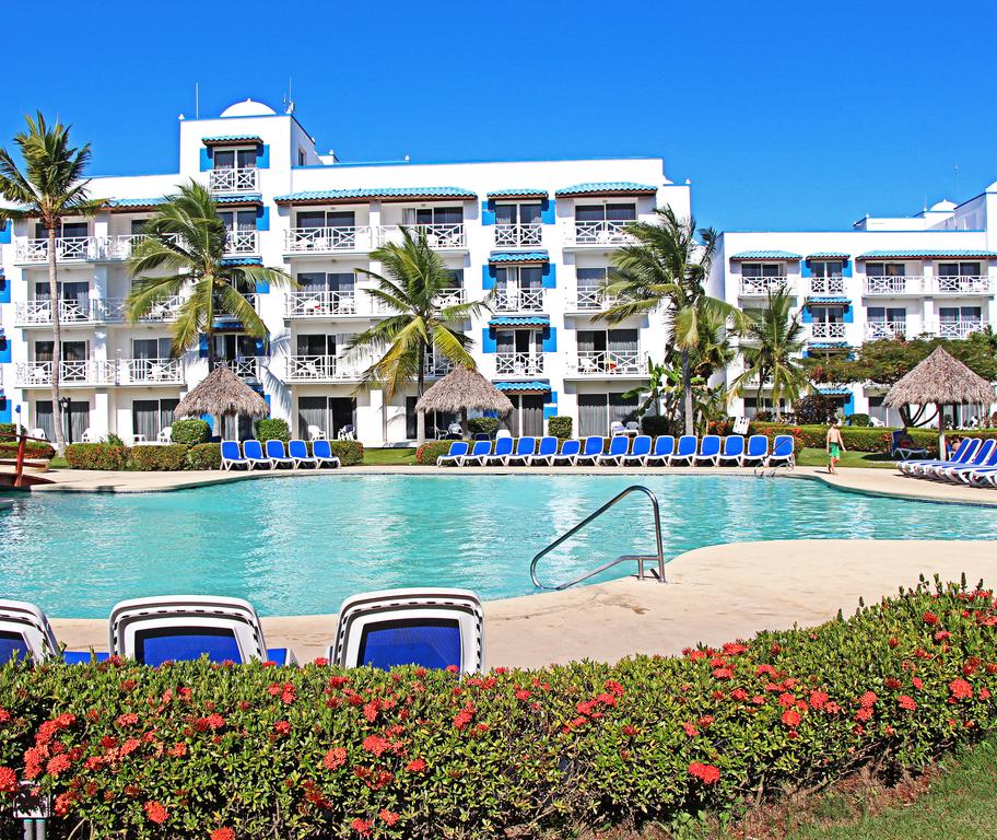 Playa Blanca Resort