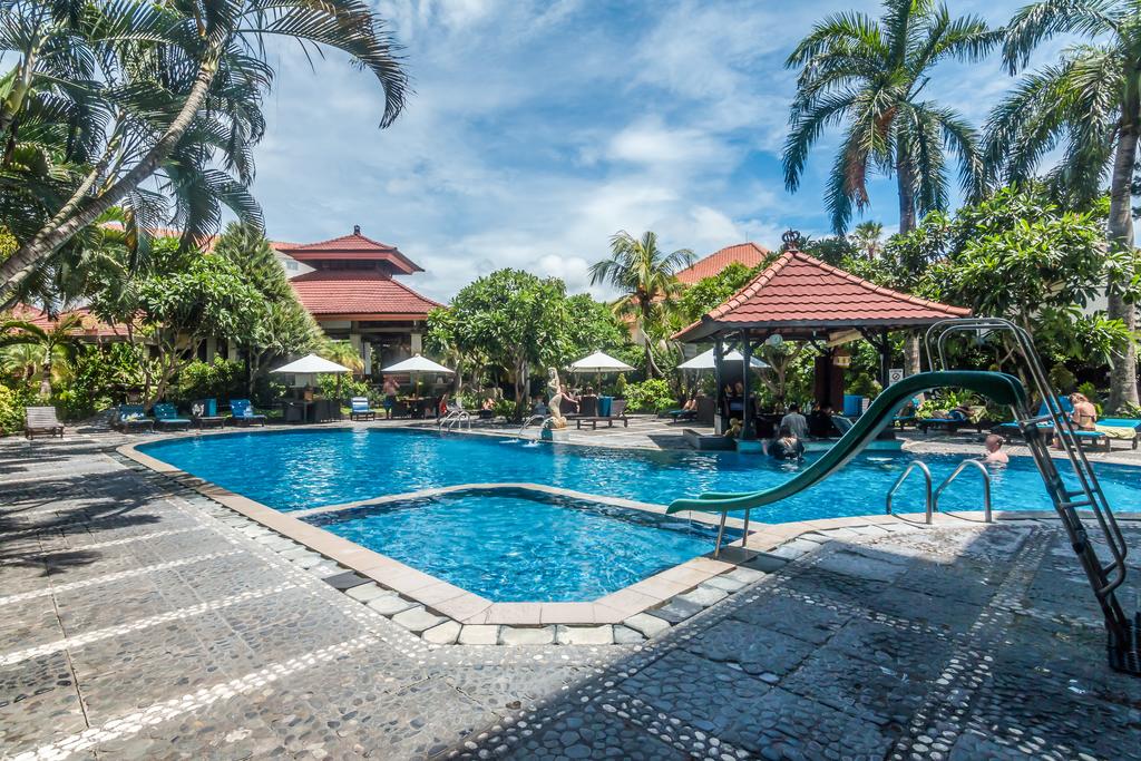 ZEN Premium Legian Benesari 3