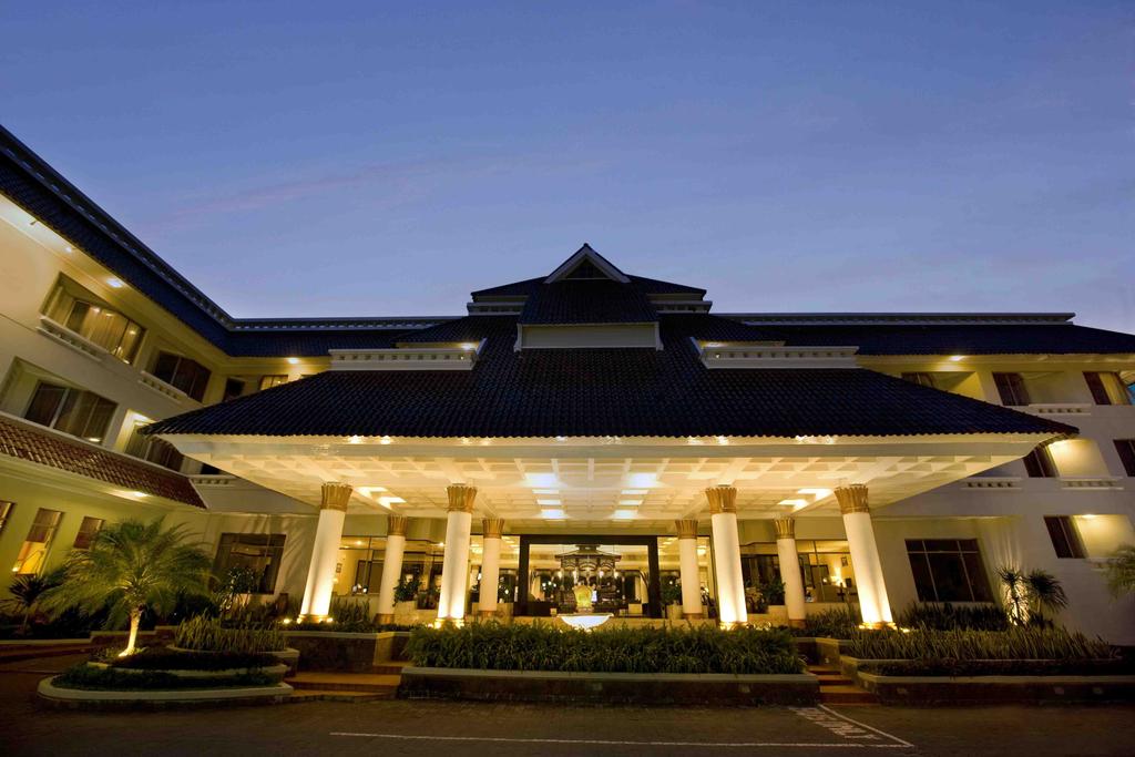 Hotel Santika Premiere Jogja