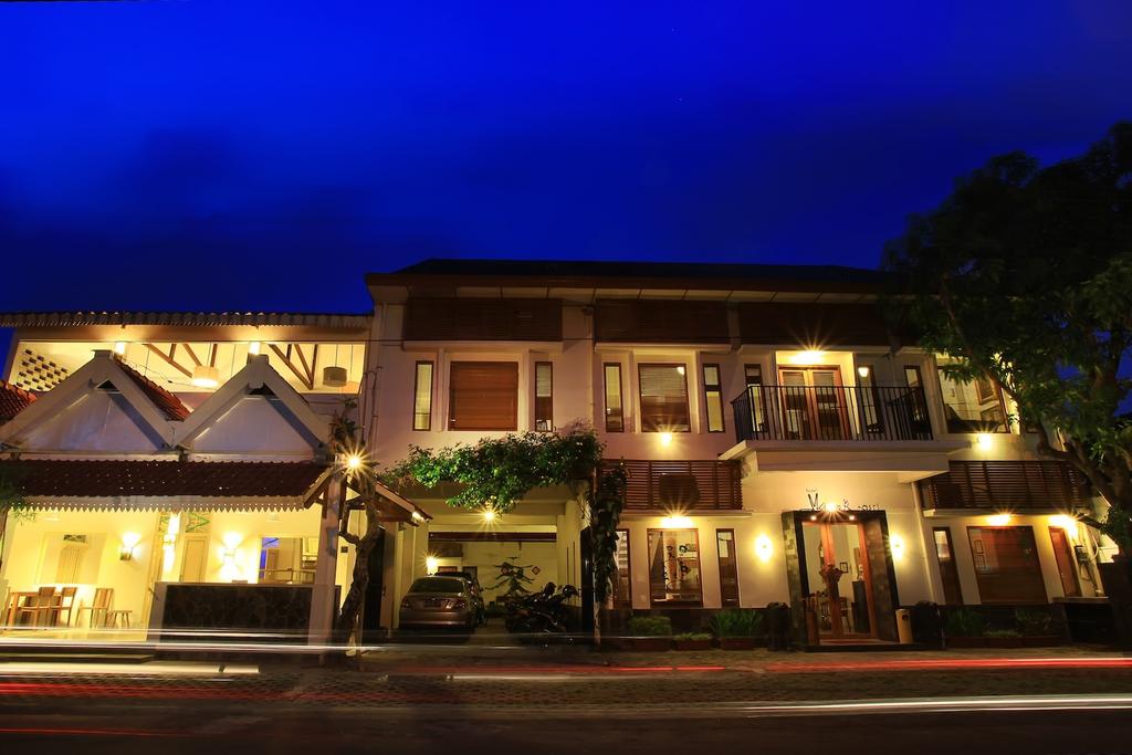 Mawar Asri Hotel