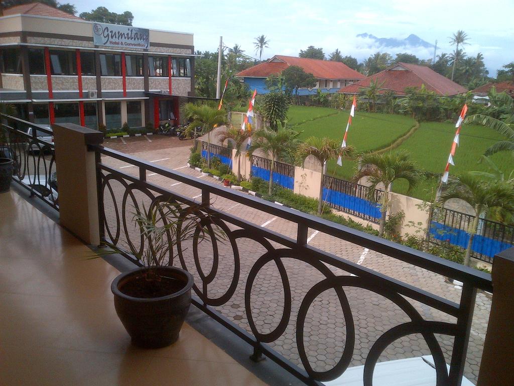 Gumilang Hotel