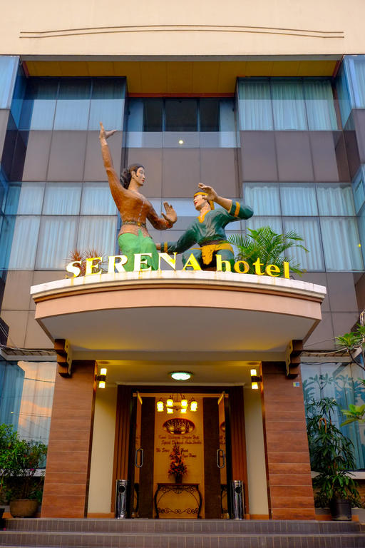 Serena Hotel