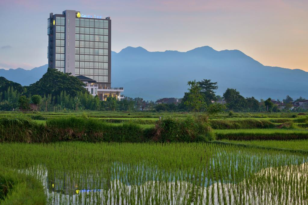 Golden Tulip Mataram Lombok