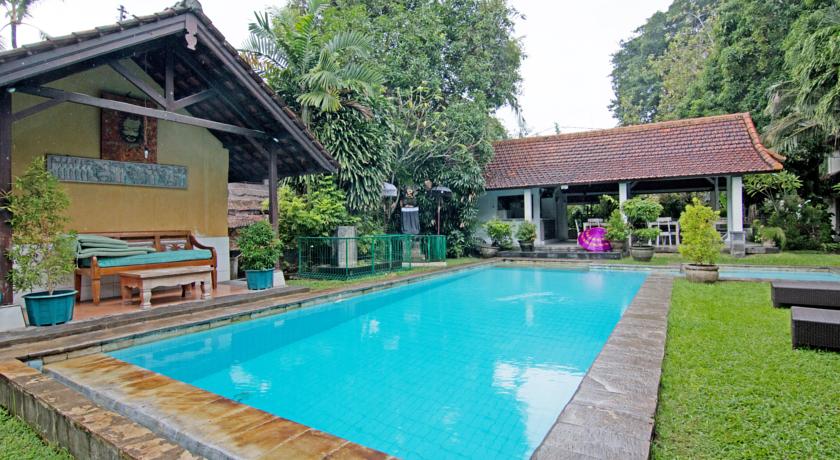 ZEN Villa Drupadi Seminyak 1