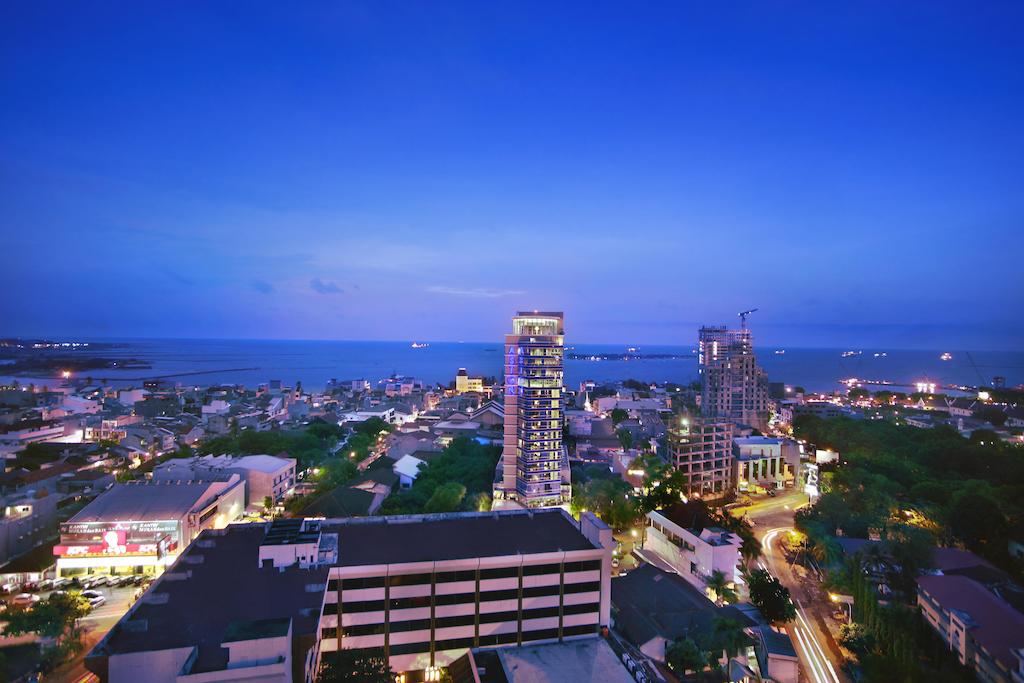 Aston Makassar Hotel and Convention Center