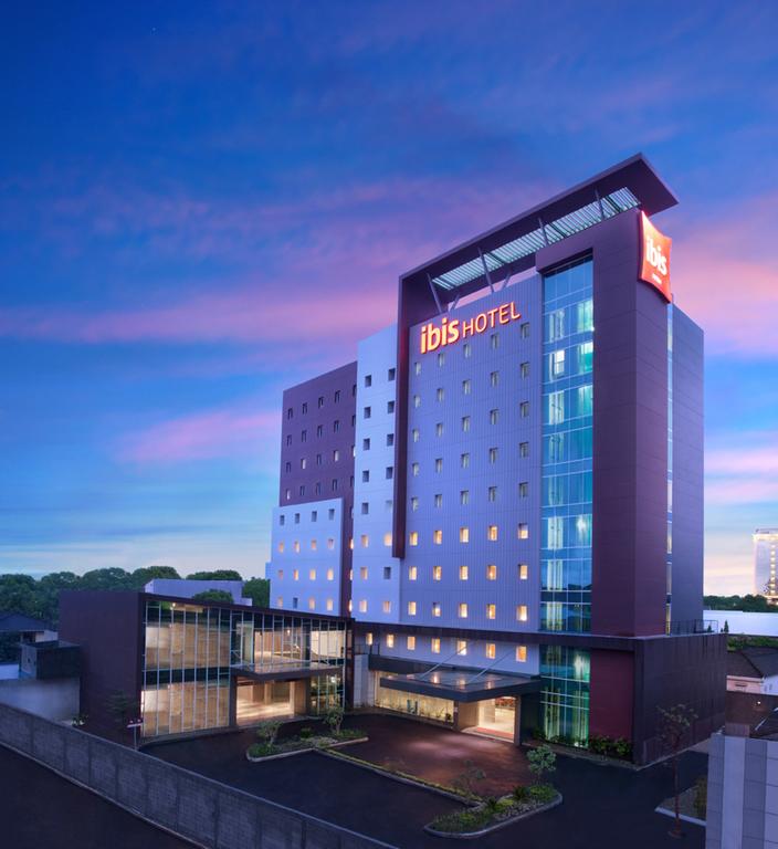 Ibis Makassar City Center