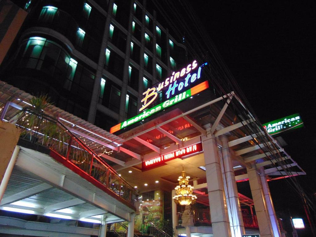 Business Hotel Tomang