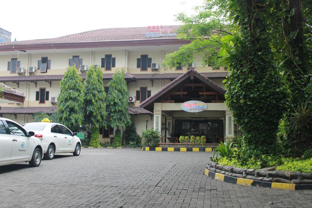 Mega Matra Hotel