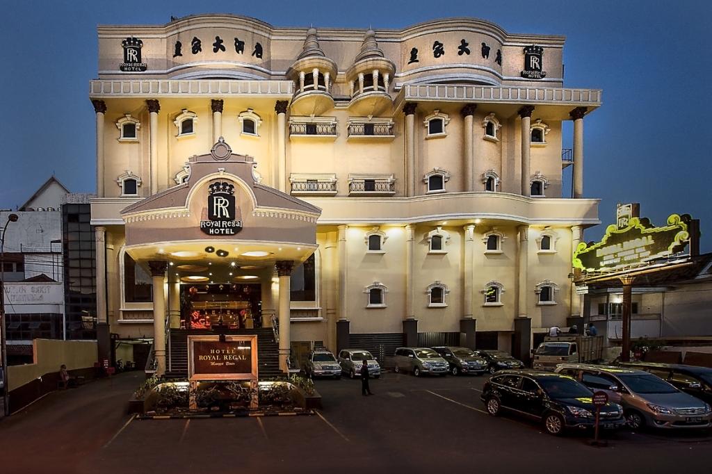 Royal Regal Hotel