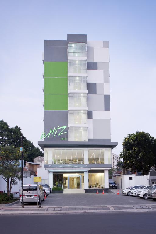 Whiz Hotel Cikini Jakarta