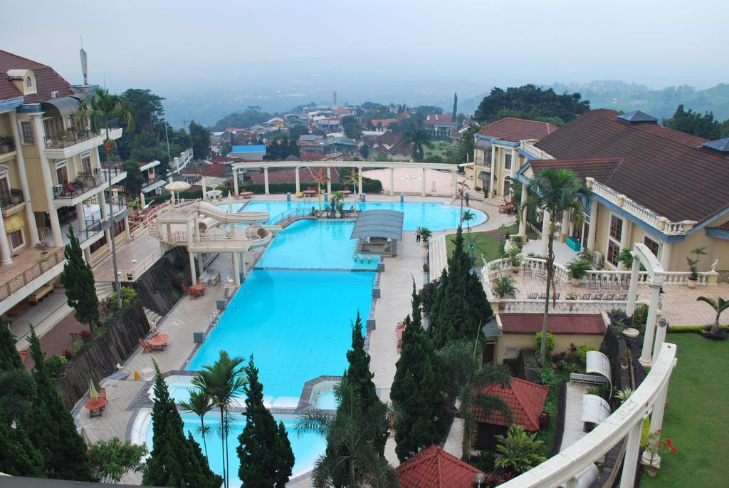 Tretes Raya Hotel And Resort