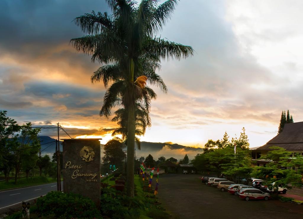 Puteri Gunung Hotel