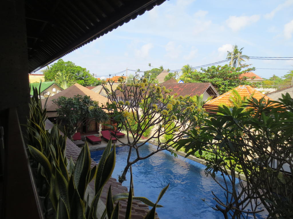 Ari Putri Hotel