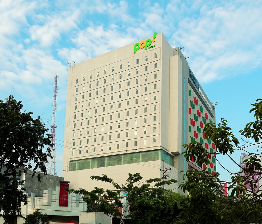 POP Hotel Gubeng