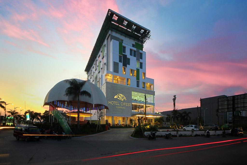 Hotel Cifest Cikarang Managed By AccorHotels