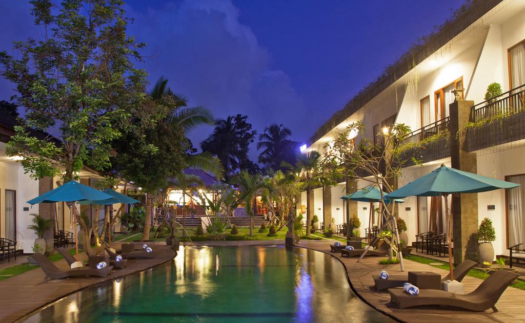 Ubud Raya Hotel