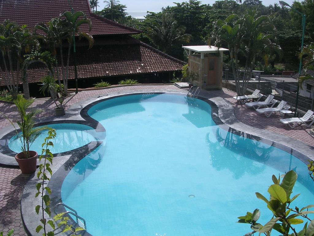 Bukit Senggigi Hotel