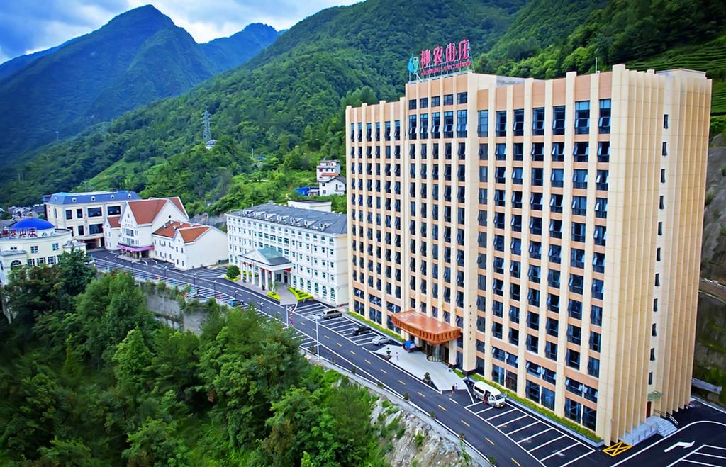 Shennong Mountain Resort