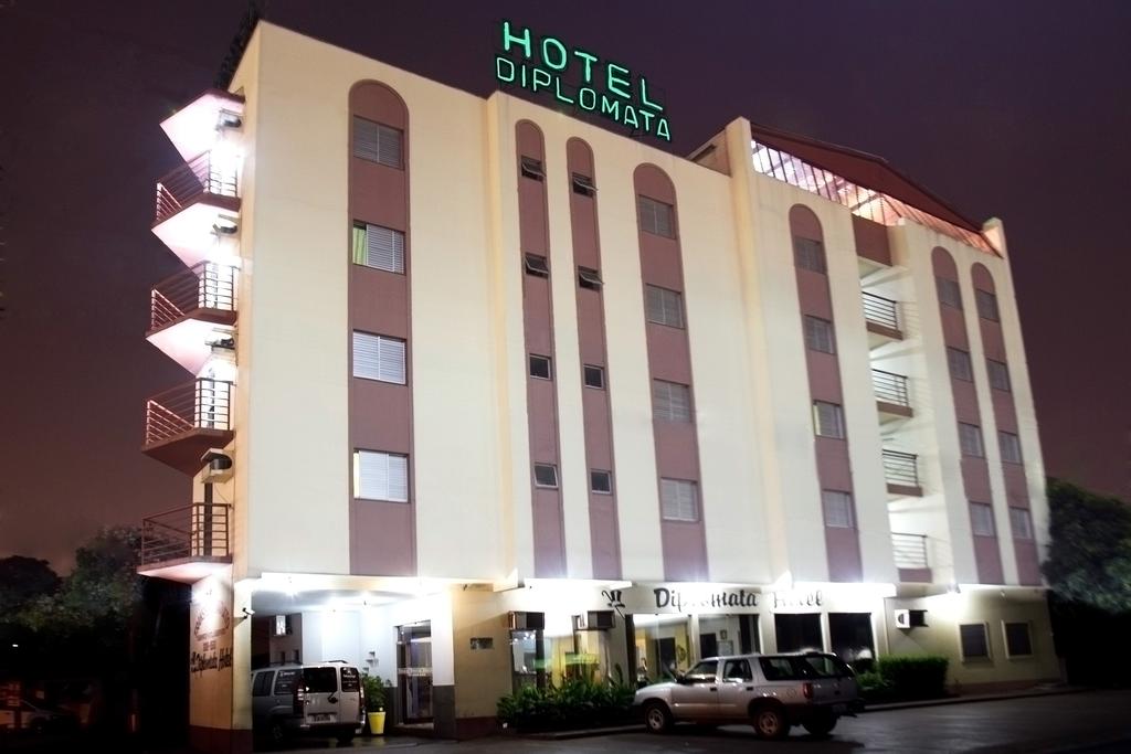 Diplomata Hotel