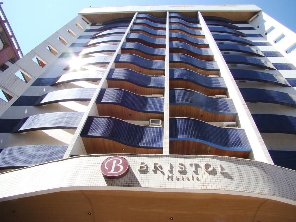 Bristol Guarapari Residence