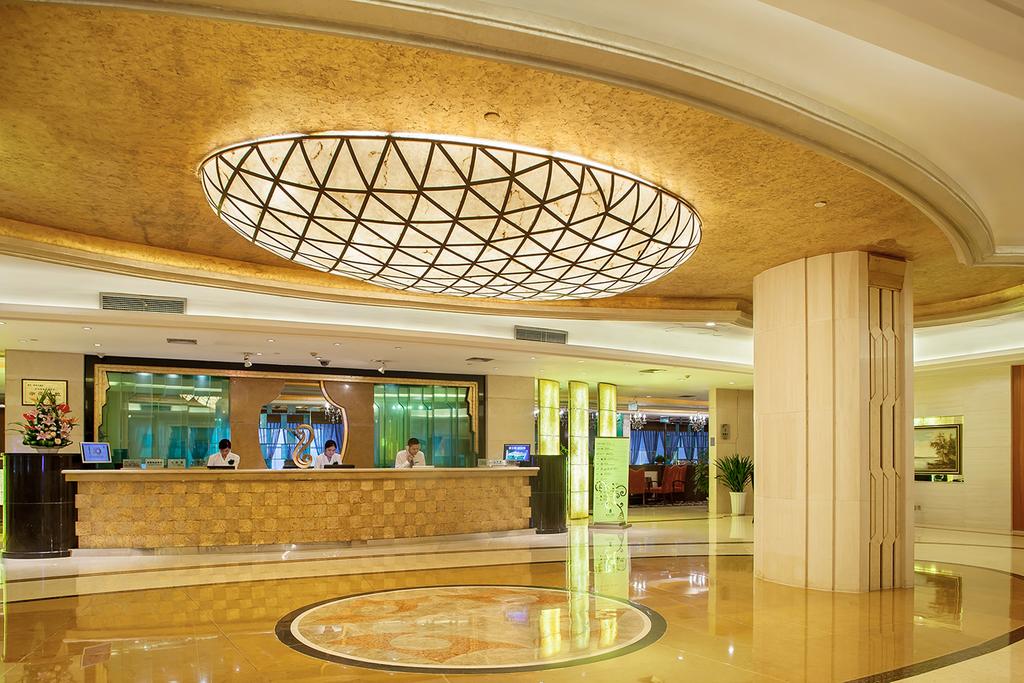 Chengdu Xinliang Hotel