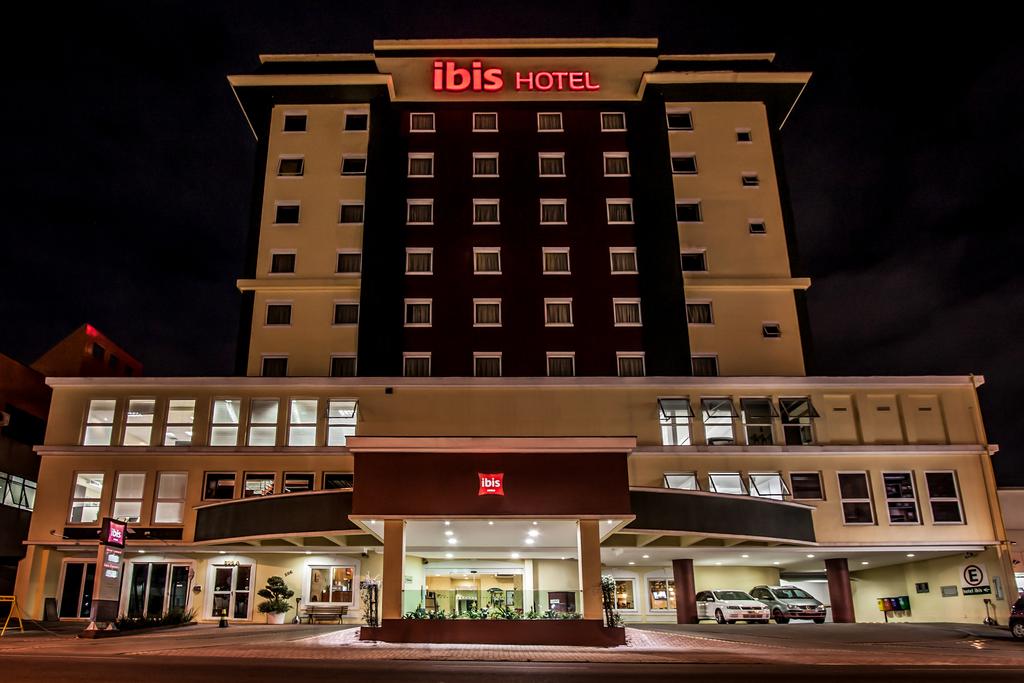 Ibis Joinville