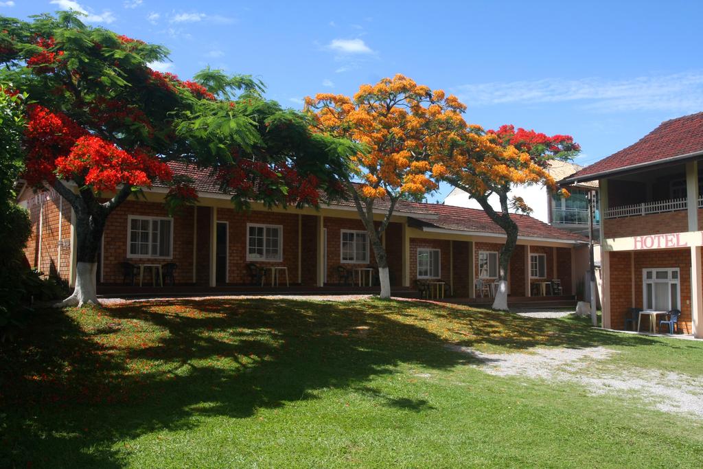 Hotel Balneário Itapocorói