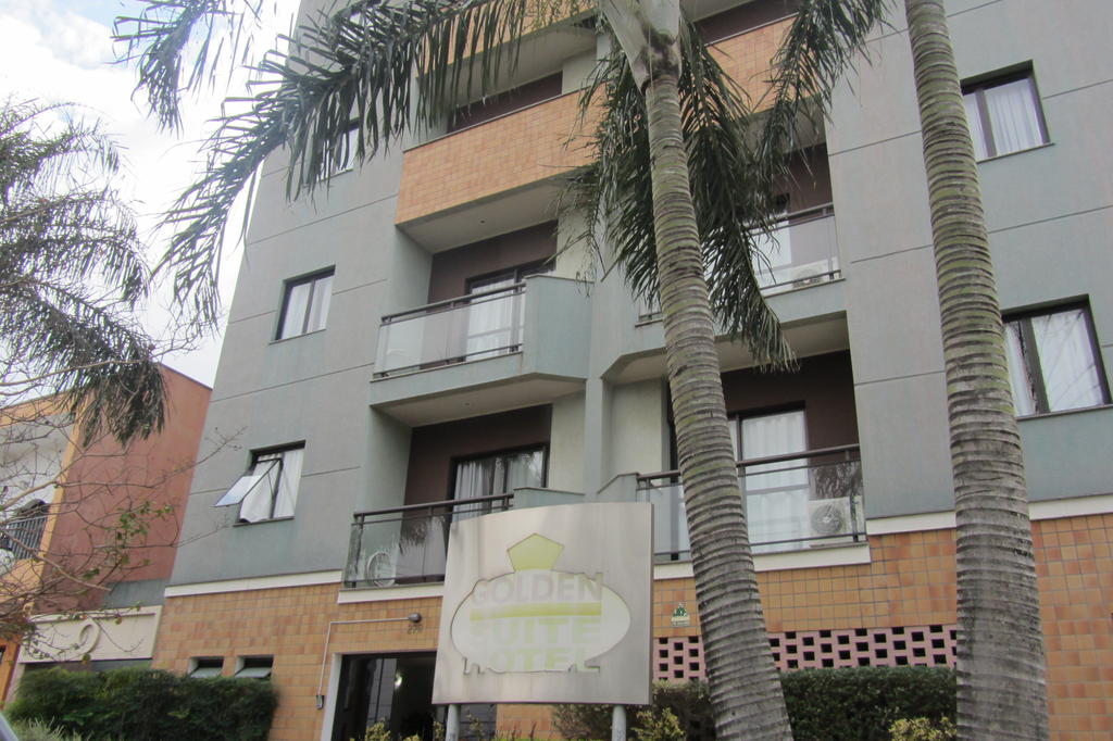 Golden Suites Hotel