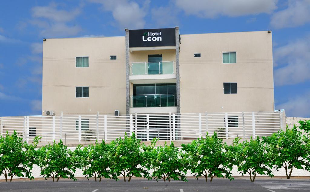 Hotel Leon