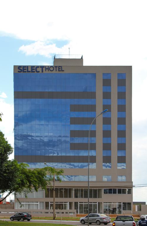 Select Hotel