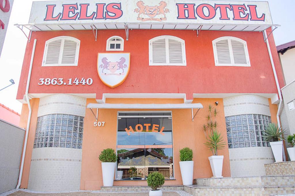 Lelis Hotel