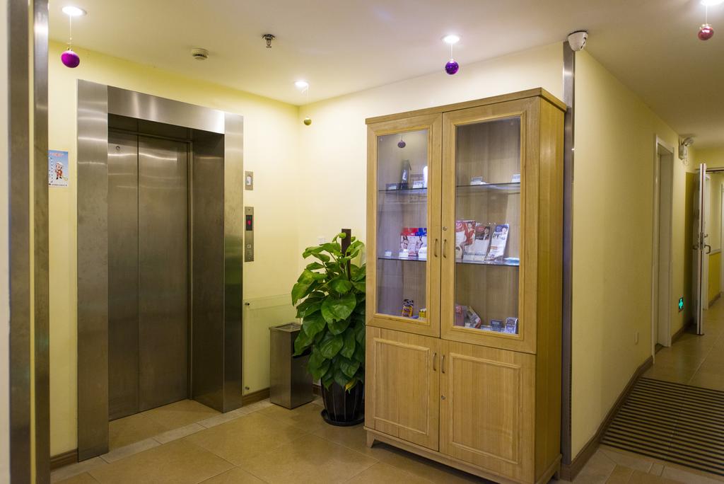 Home Inn Wuhan Youyi Avenue Xudong Shopping Mall