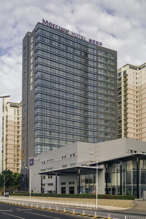 Mercure Wuhan Changqing Park