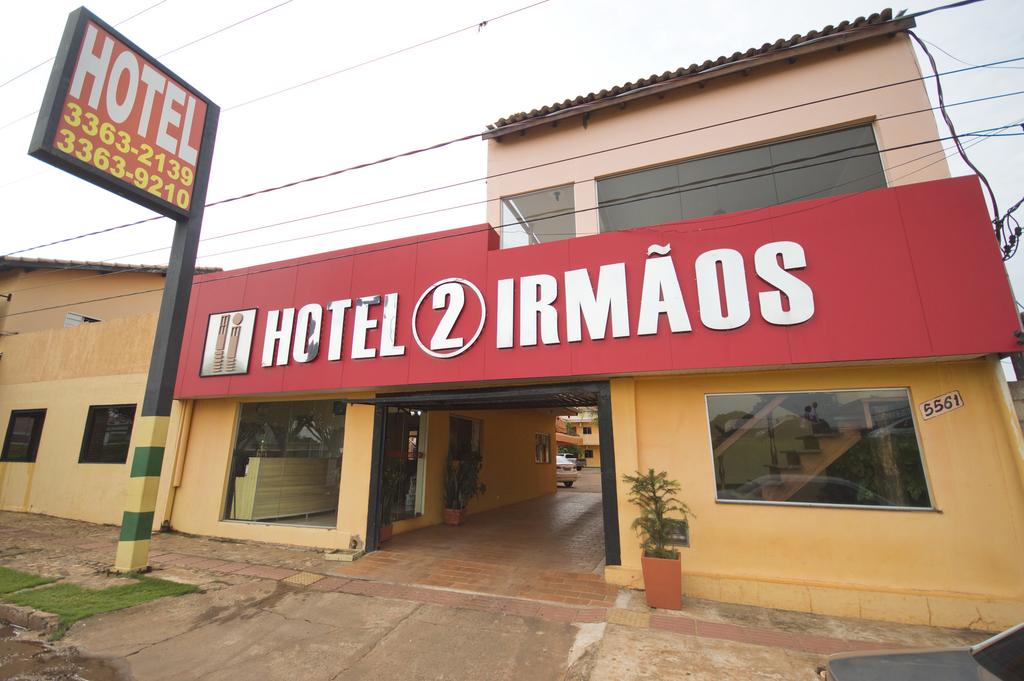 Hotel 2 Irmãos