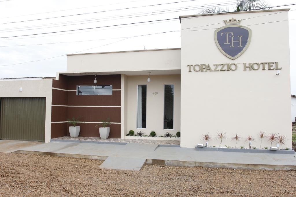 Topazzio Hotel