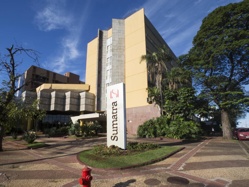 Sumatra Hotel e Centro de Convencoes