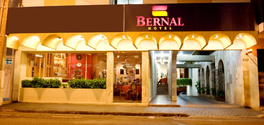 Hotel Bernal