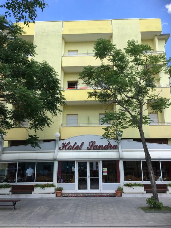 Hotel Sandra