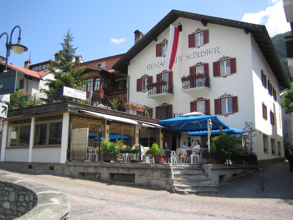 Hotel Schuster