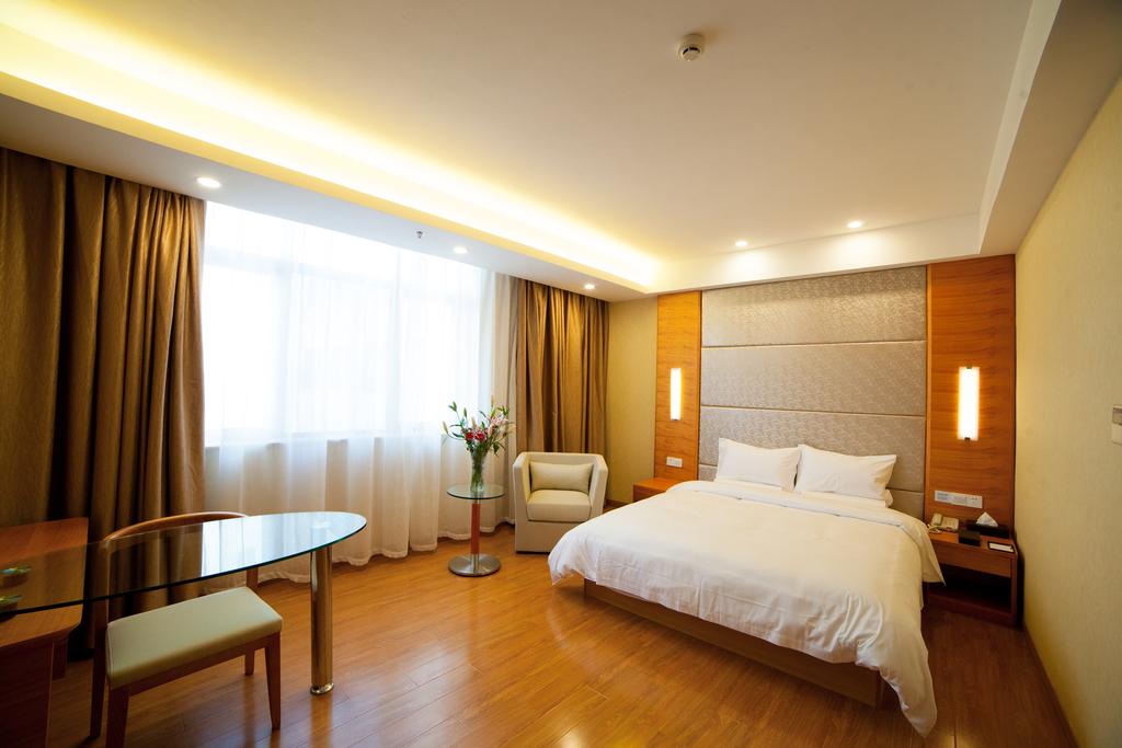 Starway Hotel Qidong