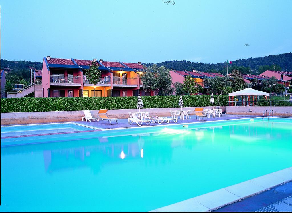 Le Tre Isole Villaggio Albergo