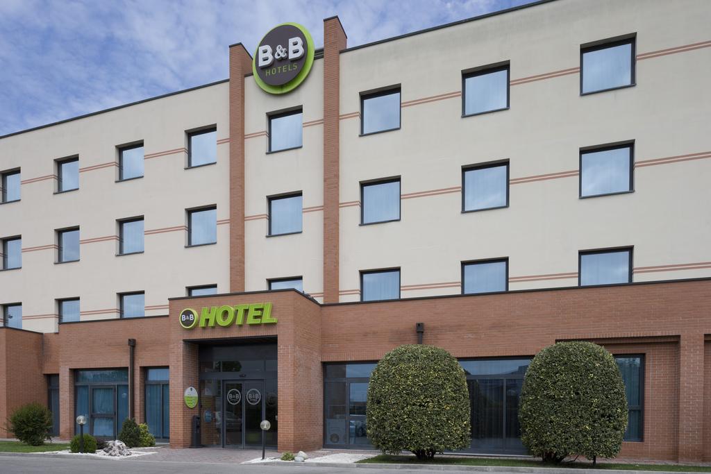 Bb Hotel Ferrara