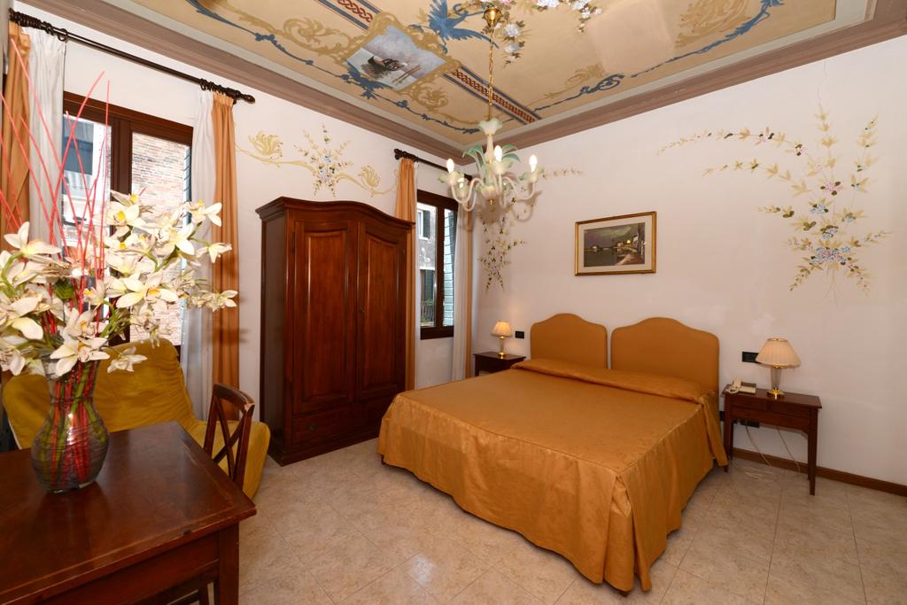 Hotel Iris Venice