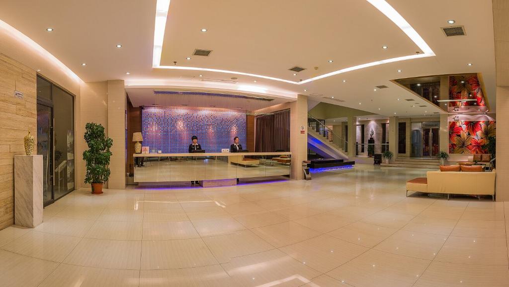 Yijin Business Hotel