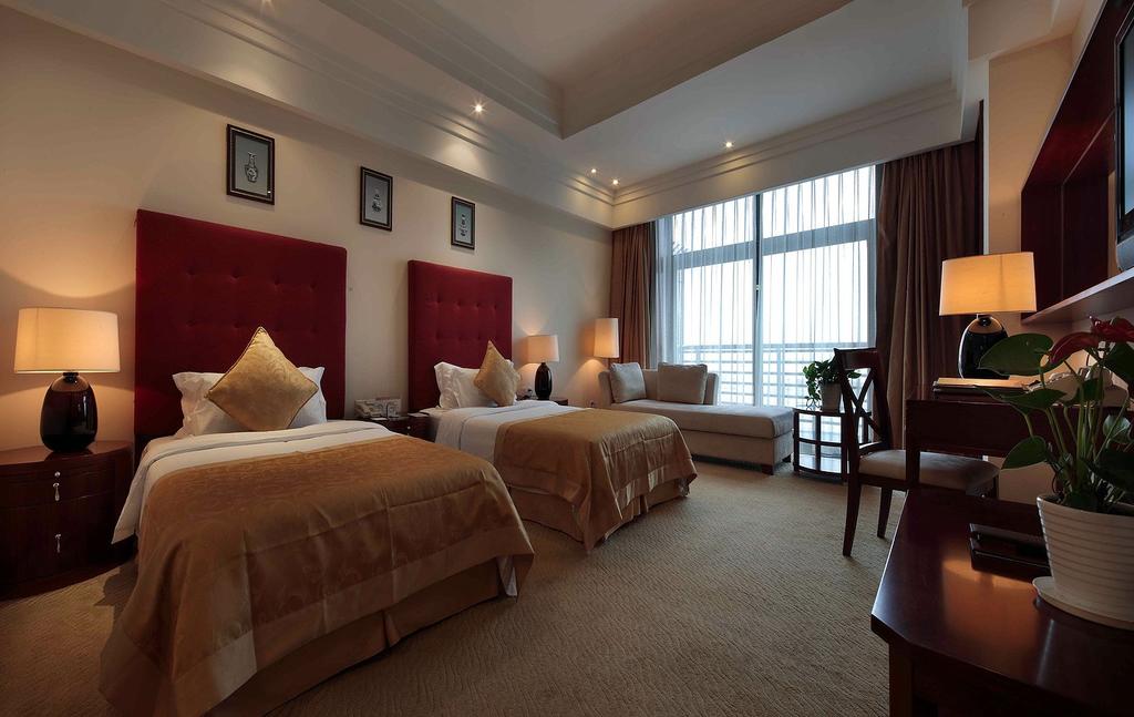 Suzhou Yangcheng Island Hotel