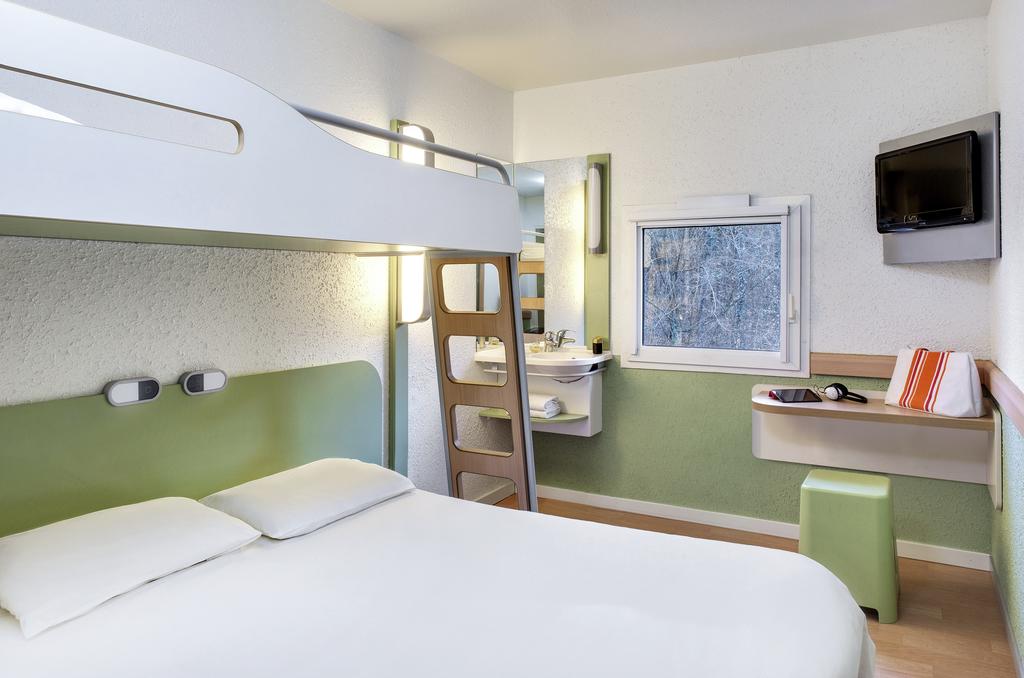 ibis budget Courbevoie Paris